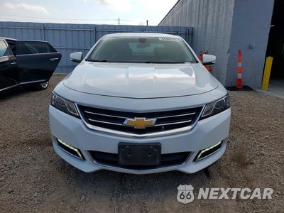 Piąte zdjęcie samochodu w środku: 2018 CHEVROLET IMPALA LT VIN:2G1105SA5J9175996 - miniatura
