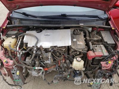 Zdjęcie 11 z 13 samochodu: 2018 TOYOTA PRIUS TWO VIN:JTDKBRFU4J3076547 - miniatura