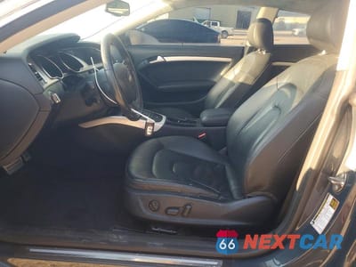 Zdjęcie 7 z 12 samochodu: 2010 AUDI A5 PREMIUM VIN:WAUCFAFR6AA048456 - miniatura