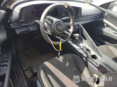 Zdjęcie 8 z 12 samochodu: 2021 HYUNDAI ELANTRA SEL VIN:5NPLM4AG1MH008184 - miniatura