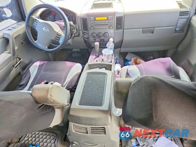 Zdjęcie 8 z 12 samochodu: 2007 NISSAN TITAN XE VIN:1N6AA07B87N204516 - miniatura