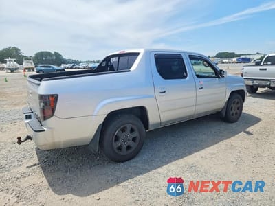 Trzecie zdjęcie samochodu z tyłu: 2006 HONDA RIDGELINE RTS VIN:2HJYK16486H569076 - miniatura