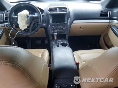 Zdjęcie 8 z 14 samochodu: 2016 FORD EXPLORER XLT VIN:1FM5K8D86GGA42281 - miniatura