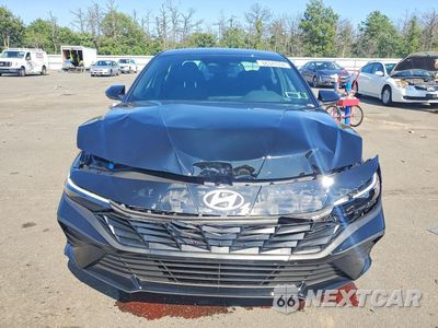 Piąte zdjęcie samochodu w środku: 2026 HYUNDAI ELANTRA SEL SPORT VIN:KMHLM4DG1TU109883 - miniatura