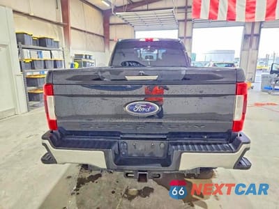 Zdjęcie 6 z 13 samochodu: 2017 FORD F350 SUPER DUTY VIN:1FT8W3BTXHEE63031 - miniatura