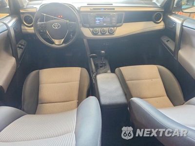 Zdjęcie 8 z 13 samochodu: 2014 TOYOTA RAV4 LE VIN:2T3BFREV4EW197239 - miniatura