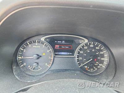 Zdjęcie 9 z 14 samochodu: 2018 NISSAN PATHFINDER SV VIN:5N1DR2MM6JC670180 - miniatura