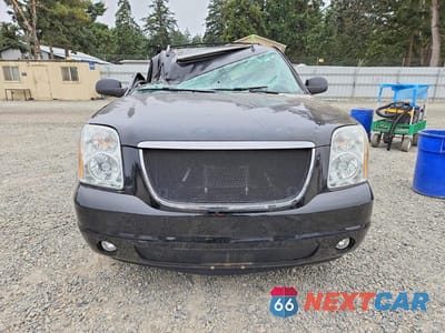 Piąte zdjęcie samochodu w środku: 2013 GMC YUKON XL DENALI VIN:1GKS2MEF5DR378294 - miniatura