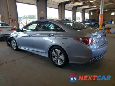 Drugie zdjęcie samochodu z przodu: 2015 HYUNDAI SONATA HYBRID LIMITED VIN:KMHEC4A43FA129399 - miniatura