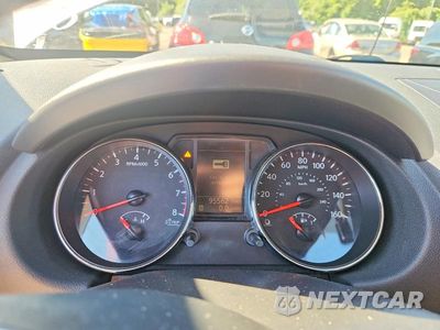 Zdjęcie 9 z 14 samochodu: 2013 NISSAN ROGUE S VIN:JN8AS5MV9DW127371 - miniatura