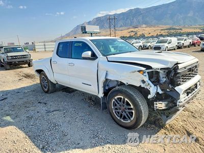 Czwarte zdjęcie samochodu z boku: 2026 TOYOTA TACOMA TRD SPORT VIN:3TMLB5JN6TM272634 - miniatura
