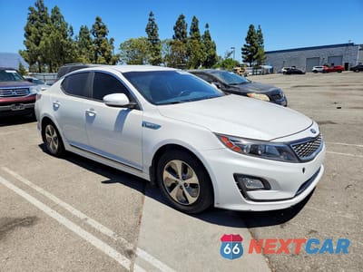 Czwarte zdjęcie samochodu z boku: 2016 KIA OPTIMA HYBRID VIN:KNAGM4AD7G5096019 - miniatura