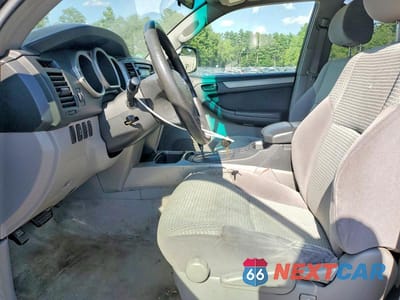 Zdjęcie 7 z 14 samochodu: 2004 TOYOTA 4RUNNER SR5 VIN:JTEBU14R748025279 - miniatura