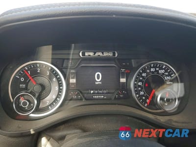 Zdjęcie 9 z 12 samochodu: 2019 RAM 1500 LARAMIE VIN:1C6SRFJT3KN503853 - miniatura