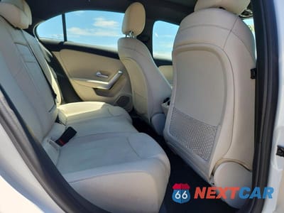 Zdjęcie 10 z 12 samochodu: 2020 MERCEDES-BENZ A 220 VIN:WDD3G4EB7LW042554 - miniatura