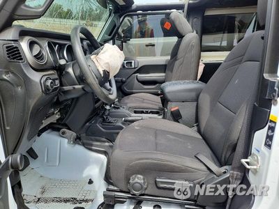 Zdjęcie 7 z 13 samochodu: 2023 JEEP WRANGLER SPORT VIN:1C4HJXAG4PW674678 - miniatura
