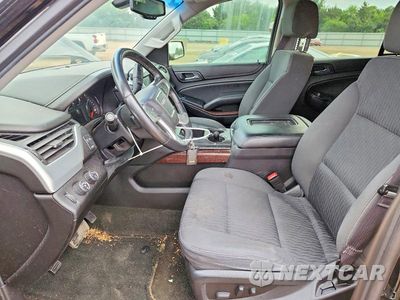 Zdjęcie 7 z 13 samochodu: 2016 GMC YUKON SLE VIN:1GKS2AKC2GR368030 - miniatura