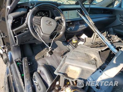 Zdjęcie 8 z 12 samochodu: 2018 LEXUS LS 500 VIN:JTHC5LFF2J5004551 - miniatura