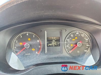 Zdjęcie 9 z 13 samochodu: 2011 VOLKSWAGEN JETTA SE VIN:3VWDZ7AJ5BM315638 - miniatura