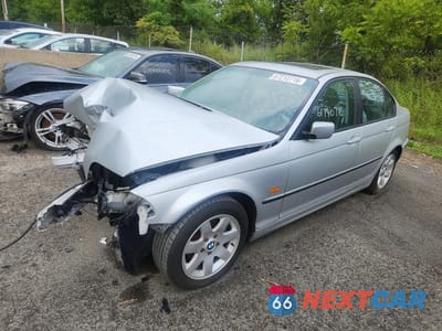 1999 BMW 323 I AUTOMATIC WBAAM3339XCA80097 - główne zdjęcie licytacji z USA - miniatura