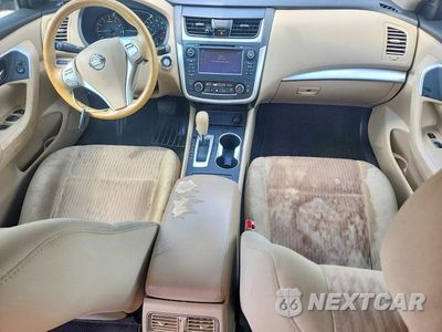 Zdjęcie 8 z 13 samochodu: 2017 NISSAN ALTIMA 2.5 SV VIN:1N4AL3AP0HC482557 - miniatura