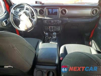 Zdjęcie 8 z 13 samochodu: 2020 JEEP GLADIATOR SPORT VIN:1C6HJTAG9LL130477 - miniatura