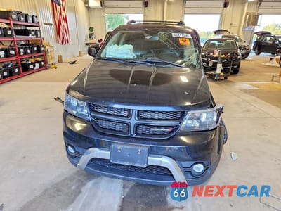 Piąte zdjęcie samochodu w środku: 2015 DODGE JOURNEY CROSSROAD VIN:3C4PDCGG0FT592308 - miniatura