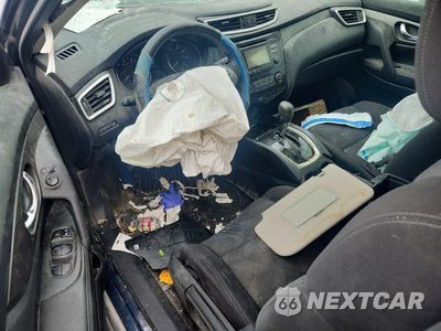 Zdjęcie 8 z 13 samochodu: 2016 NISSAN ROGUE S VIN:KNMAT2MT1GP598452 - miniatura
