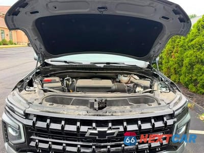 Zdjęcie 13 z 14 samochodu: 2025 CHEVROLET SUBURBAN K1500 Z71 VIN:1GNS6DRDXSR318590 - miniatura