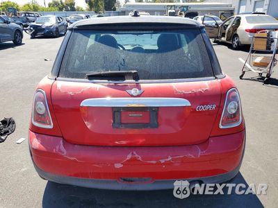 Zdjęcie 6 z 12 samochodu: 2009 MINI COOPER VIN:WMWMF33569TW79337 - miniatura