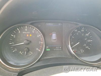 Zdjęcie 9 z 12 samochodu: 2018 NISSAN ROGUE SV VIN:KNMAT2MT7JP508681 - miniatura