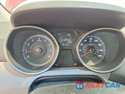 Zdjęcie 9 z 12 samochodu: 2016 HYUNDAI ELANTRA SE VIN:5NPDH4AEXGH704330 - miniatura