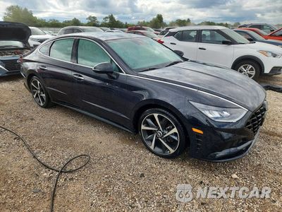 Czwarte zdjęcie samochodu z boku: 2023 HYUNDAI SONATA SEL PLUS VIN:KMHL44J21PA264112 - miniatura