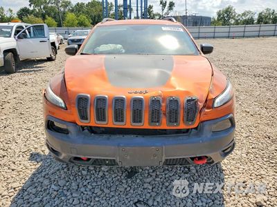 Piąte zdjęcie samochodu w środku: 2015 JEEP CHEROKEE TRAILHAWK VIN:1C4PJMBS8FW779588 - miniatura
