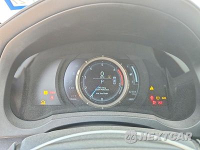 Zdjęcie 9 z 13 samochodu: 2017 LEXUS IS 200T VIN:JTHBA1D20H5061370 - miniatura