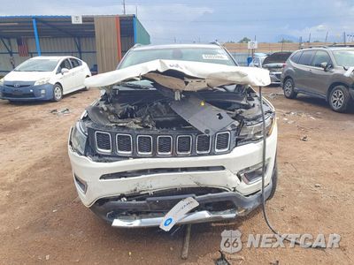 Piąte zdjęcie samochodu w środku: 2018 JEEP COMPASS LIMITED VIN:3C4NJDCB7JT307807 - miniatura