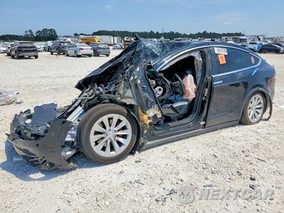 2020 TESLA MODEL X 5YJXCBE4XLF263860 - główne zdjęcie licytacji z USA - miniatura