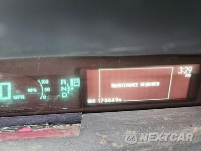 Zdjęcie 9 z 12 samochodu: 2014 TOYOTA PRIUS THREE VIN:JTDKN3DU7E1834468 - miniatura