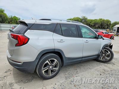 Trzecie zdjęcie samochodu z tyłu: 2020 GMC TERRAIN SLT VIN:3GKALVEV1LL106935 - miniatura