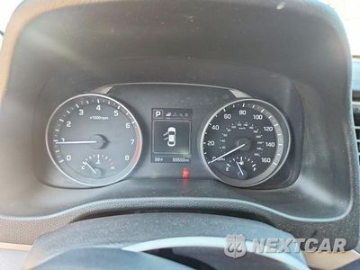 Zdjęcie 9 z 13 samochodu: 2018 HYUNDAI ELANTRA SEL VIN:5NPD84LF9JH373043 - miniatura