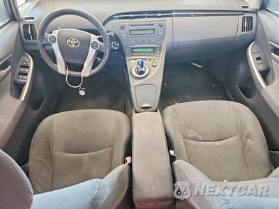Zdjęcie 8 z 12 samochodu: 2010 TOYOTA PRIUS II VIN:JTDKN3DU6A0187349 - miniatura