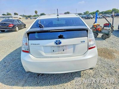 Zdjęcie 6 z 12 samochodu: 2011 TOYOTA PRIUS TWO VIN:JTDKN3DU3B1473137 - miniatura
