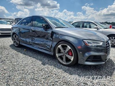 Czwarte zdjęcie samochodu z boku: 2019 AUDI S3 PRESTIGE VIN:WAUF1GFF4KA079758 - miniatura