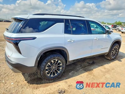 Trzecie zdjęcie samochodu z tyłu: 2026 CHEVROLET TRAVERSE Z71 VIN:1GNEVJKS2TJ161192 - miniatura