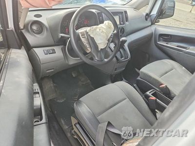 Zdjęcie 8 z 14 samochodu: 2019 NISSAN NV200 SV VIN:3N6CM0KNXKK711014 - miniatura
