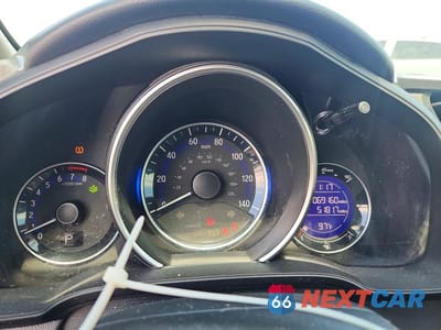 Zdjęcie 9 z 12 samochodu: 2017 HONDA FIT EX VIN:3HGGK5H73HM712617 - miniatura