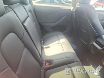 Zdjęcie 10 z 13 samochodu: 2023 TESLA MODEL Y VIN:7SAYGDEE5PA154158 - miniatura