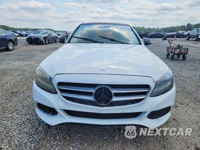 Piąte zdjęcie samochodu w środku: 2016 MERCEDES-BENZ C 300 4MATIC VIN:55SWF4KBXGU129484 - miniatura