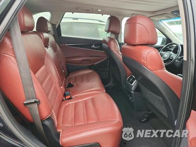 Zdjęcie 10 z 12 samochodu: 2017 KIA SORENTO SX V6 VIN:5XYPKDA53HG228493 - miniatura