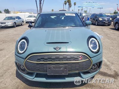 Piąte zdjęcie samochodu w środku: 2024 MINI COOPER S CLUBMAN VIN:WMWLV7C02R2V26678 - miniatura